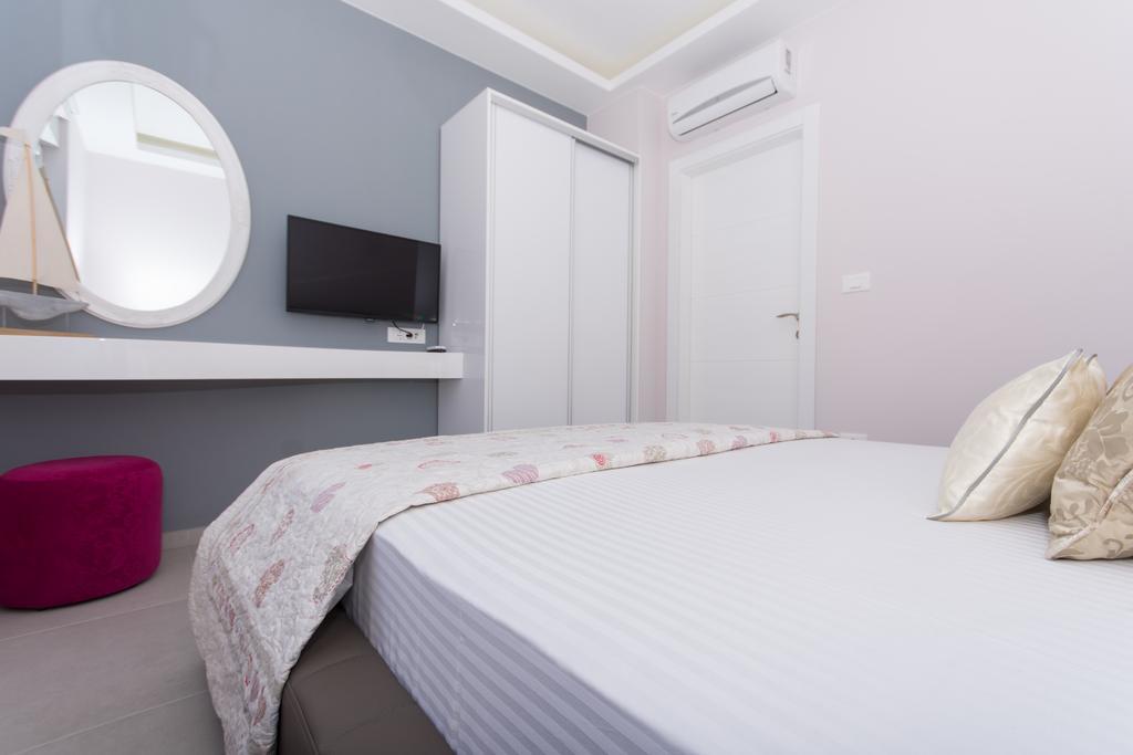 Apartments Soho Трогир Экстерьер фото
