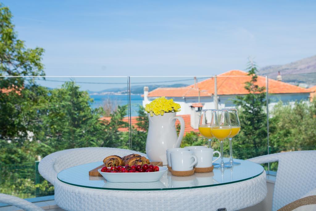 Apartments Soho Трогир Экстерьер фото
