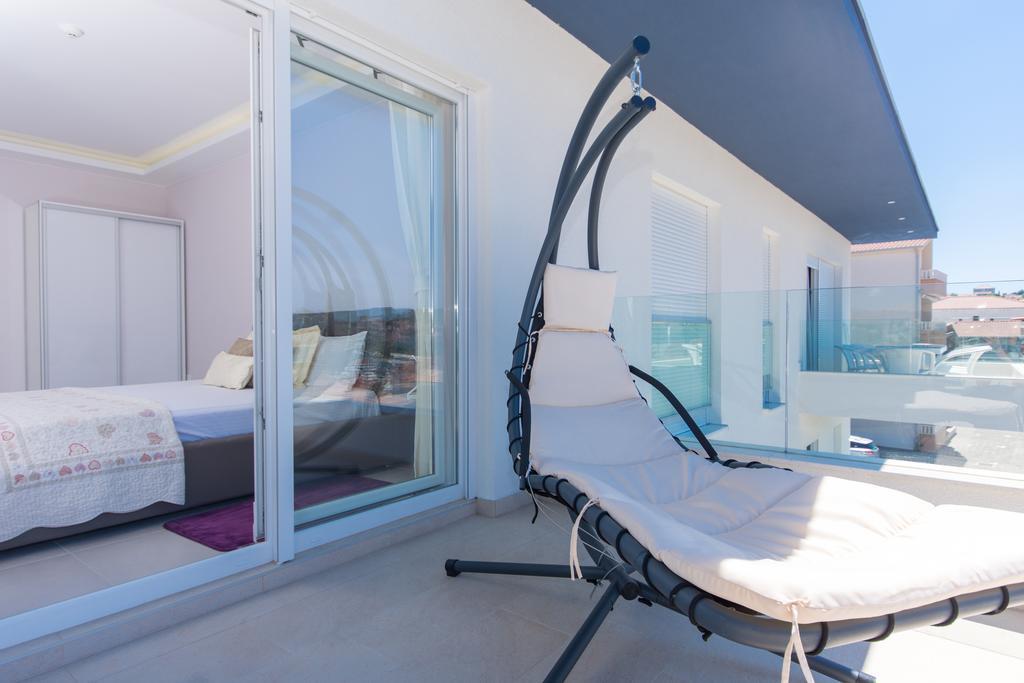 Apartments Soho Трогир Экстерьер фото